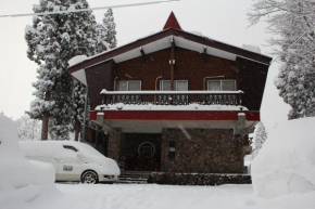Отель Myoko Ski Lodge  Мёко